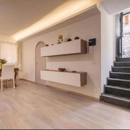 Domus Elisae Apartment タオルミーナ エクステリア 写真
