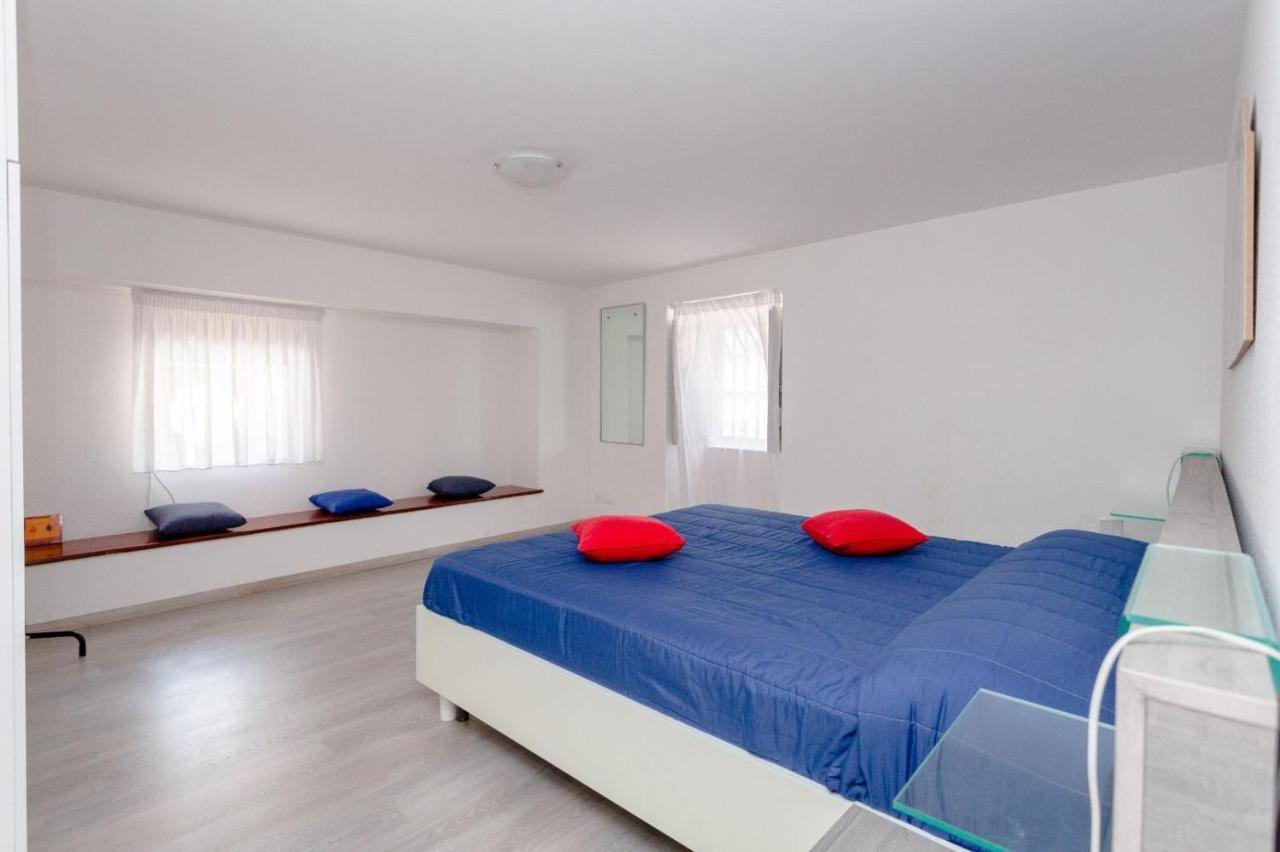 Domus Elisae Apartment タオルミーナ エクステリア 写真