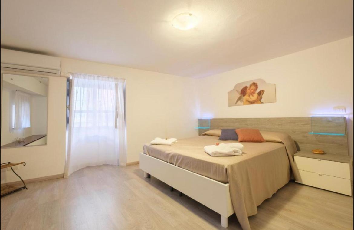 Domus Elisae Apartment タオルミーナ エクステリア 写真