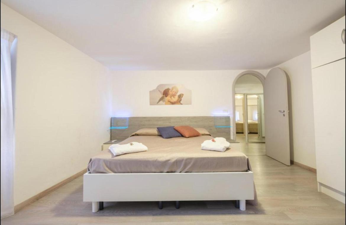 Domus Elisae Apartment タオルミーナ エクステリア 写真
